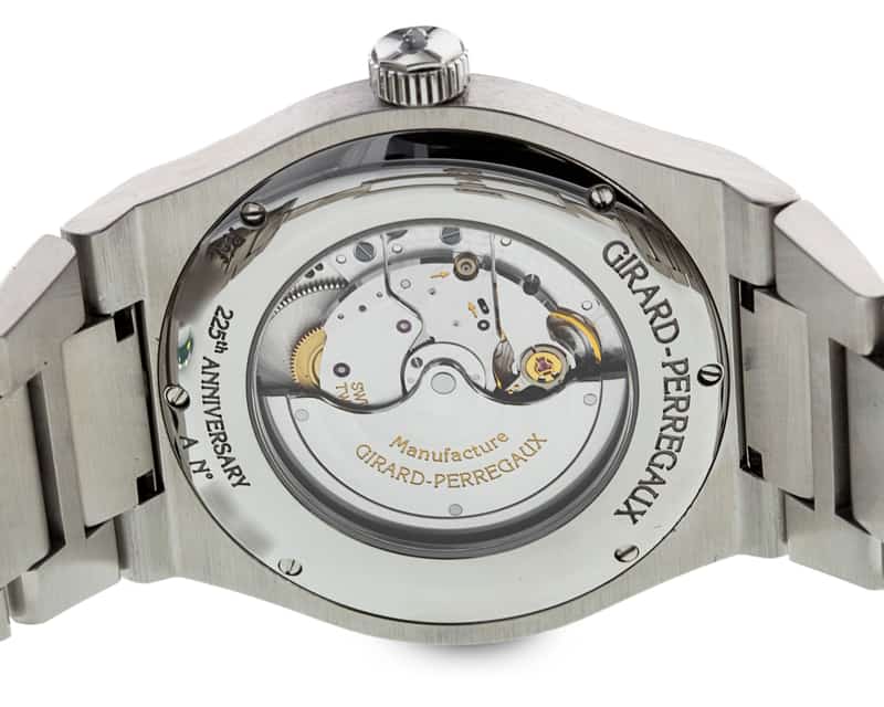 Girard Perregaux Laureato 81000-11-131-11A